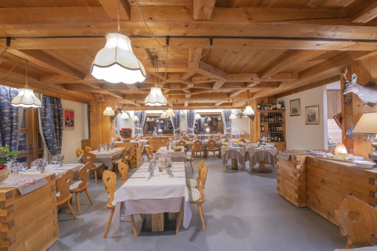 Hotel Rascard Valtournenche Exteriör bild
