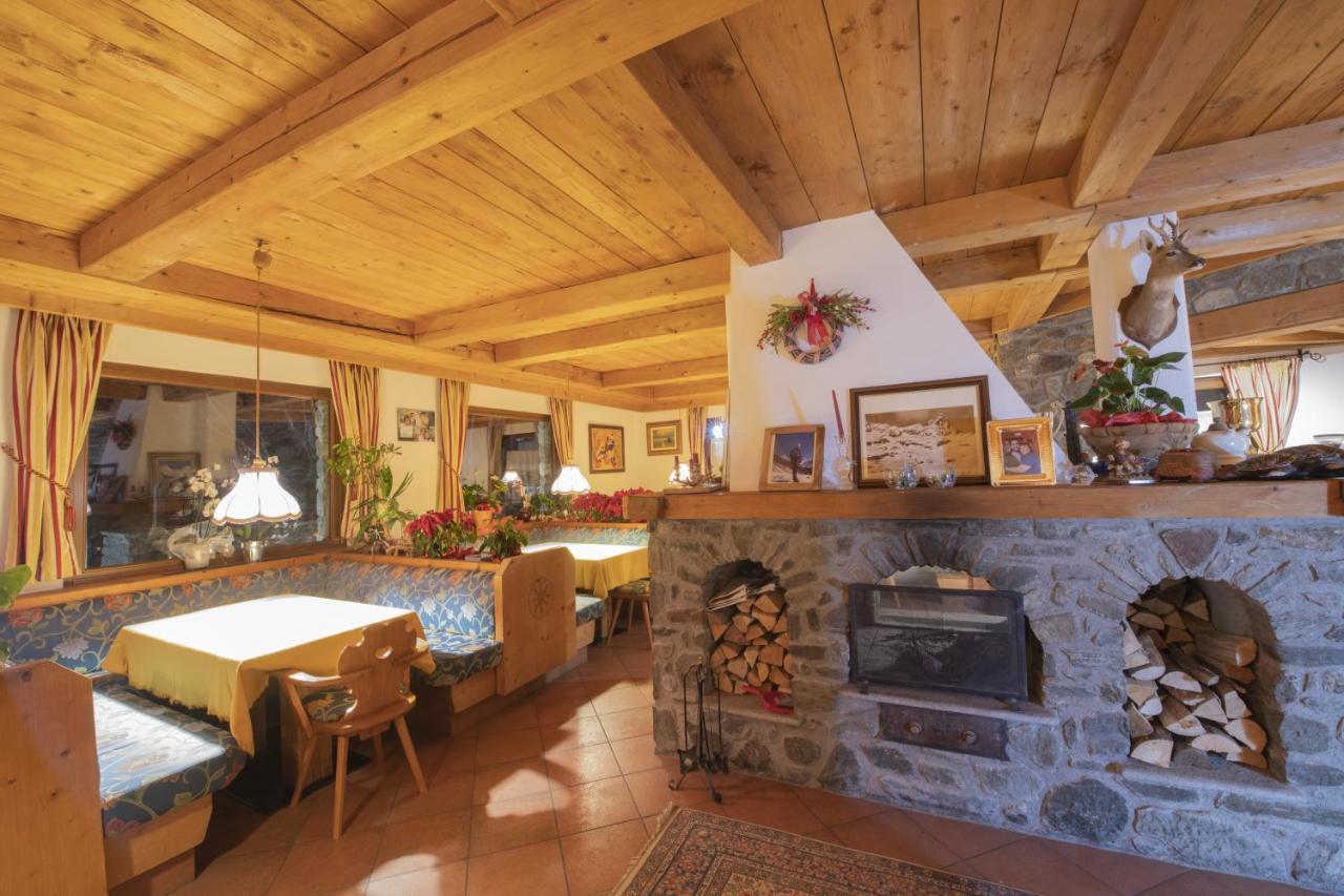Hotel Rascard Valtournenche Exteriör bild