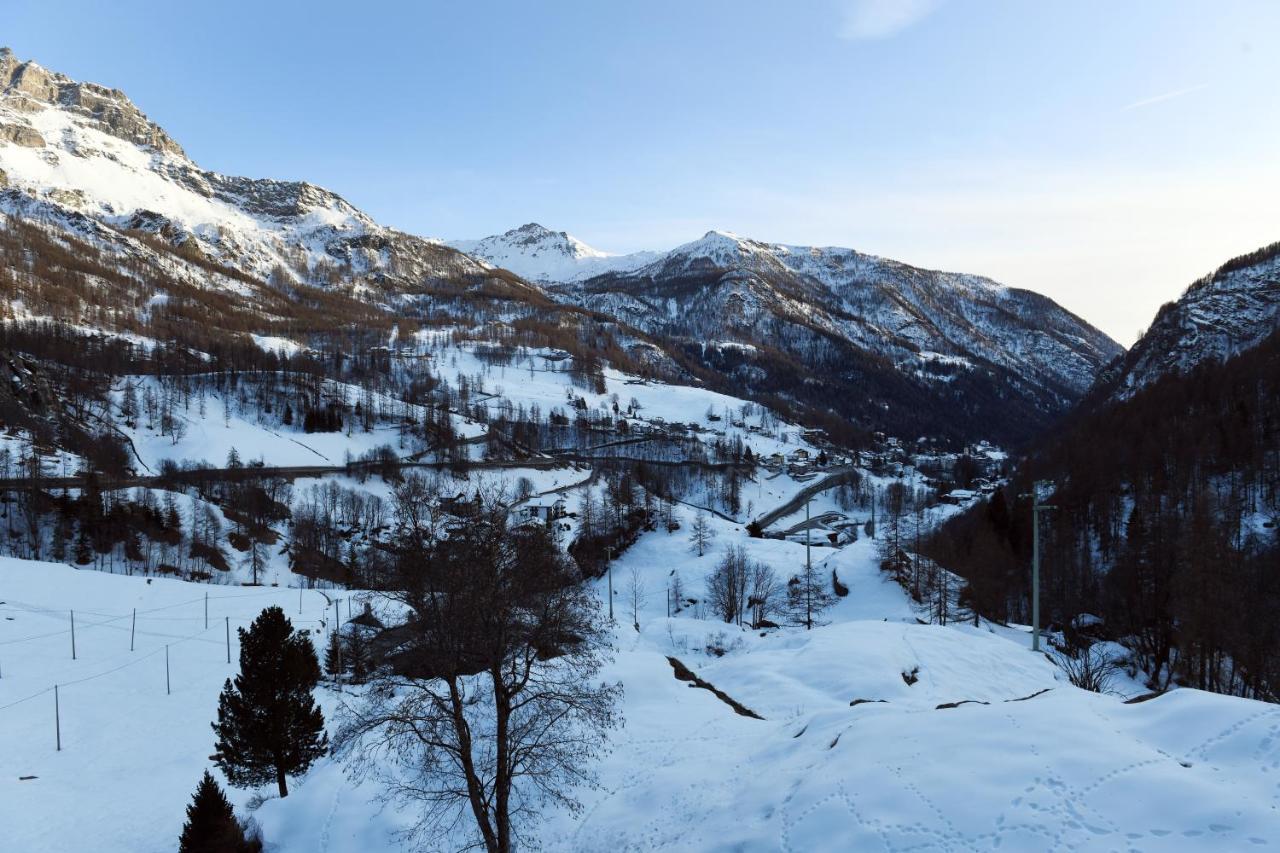Hotel Rascard Valtournenche Exteriör bild